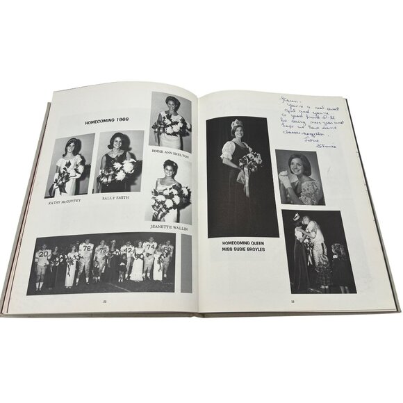 Echo 1966 & 1967 Bearden High School Yearbooks Knoxville TN Signed Pair - Picture 8 of 11